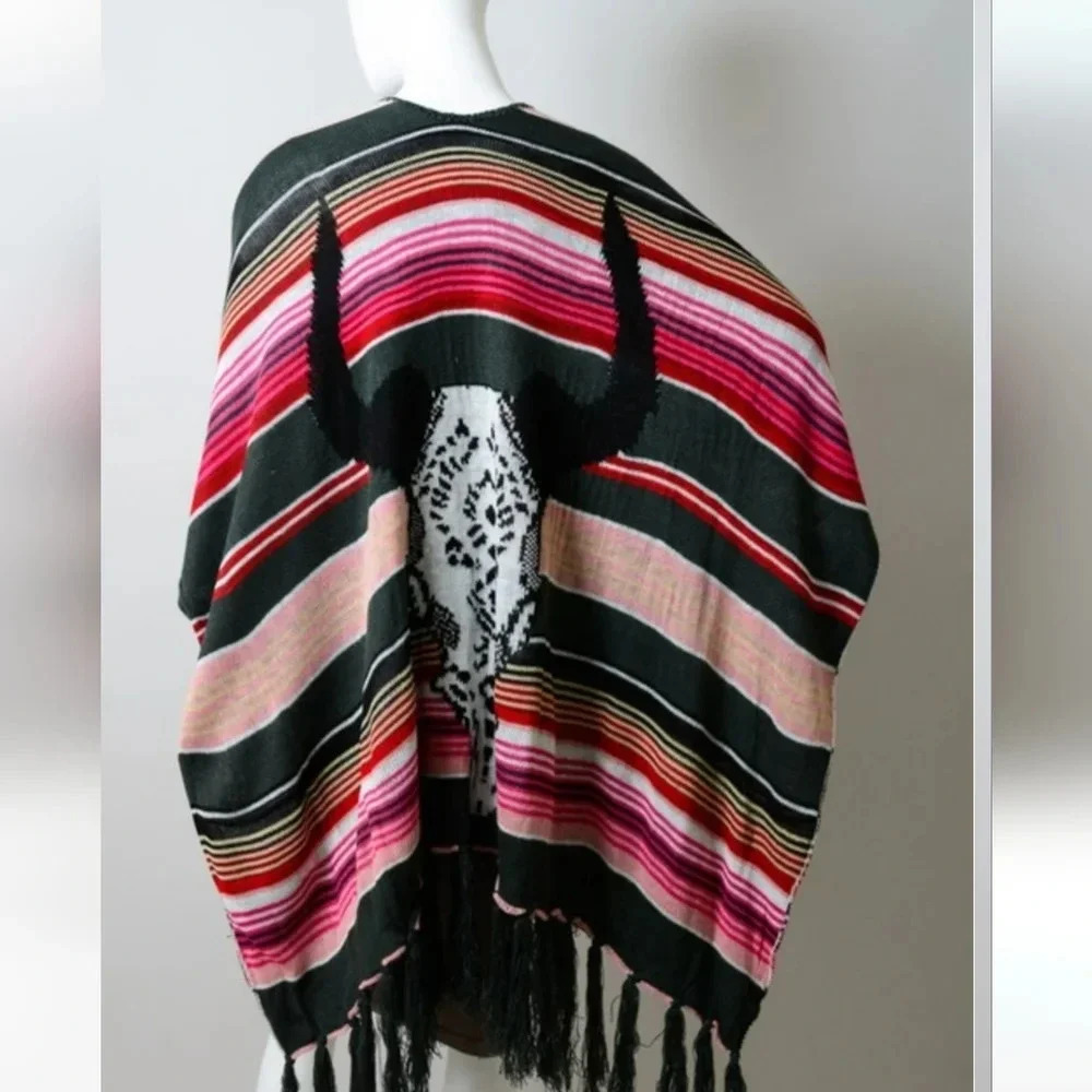 New! Boho Cow Skull Ruana Wrap Kimono - Picture 3 of 3